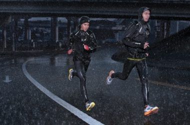 Comment bien choisir ses équipements pour courir sous la pluie ?